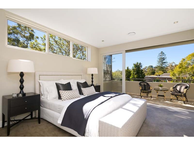 17 Charles Street, Castlecrag NSW 2068