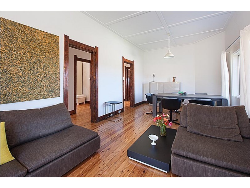 21 Windsor Road, Willoughby NSW 2068