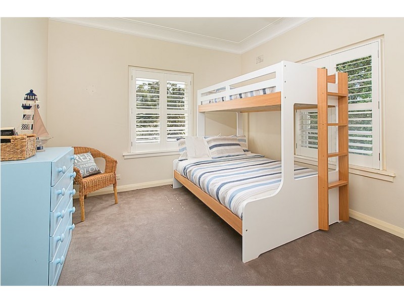 8 Rockley Street, Castlecrag NSW 2068