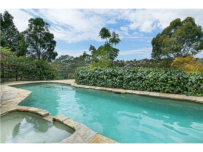 8 Rockley Street, Castlecrag NSW 2068