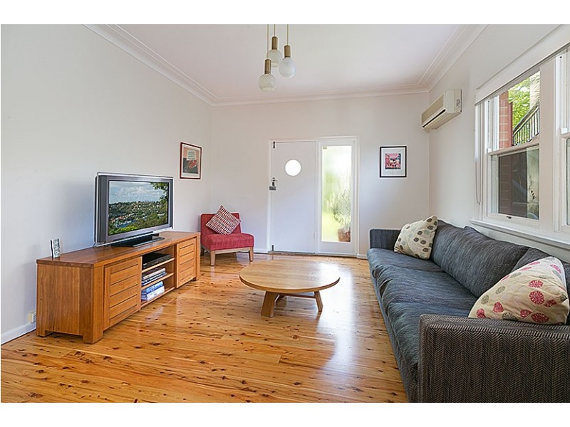 240 Edinburgh Road, Castlecrag NSW 2068