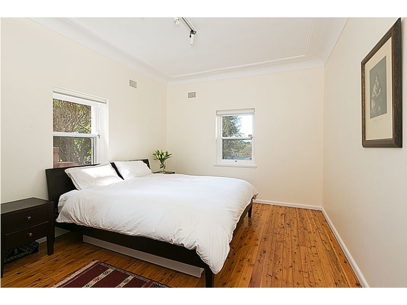 240 Edinburgh Road, Castlecrag NSW 2068