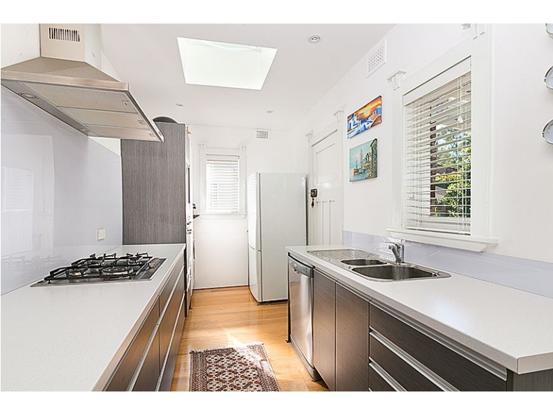 11 Windsor Road, Willoughby NSW 2068