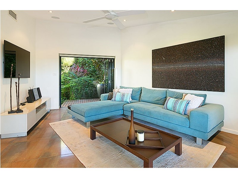 2 The Bastion, Castlecrag NSW 2068