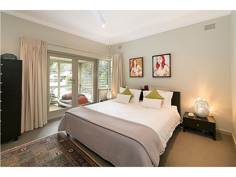 134 Edinburgh Road, Castlecrag NSW 2068