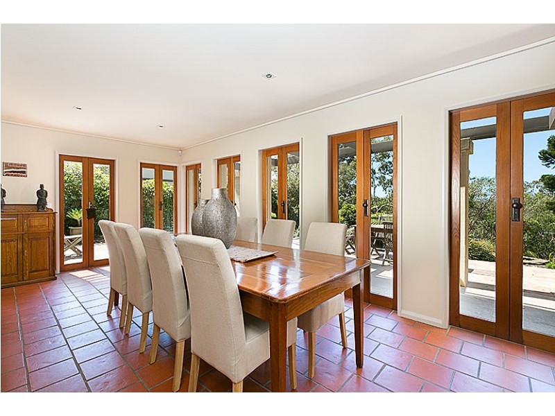 8 The Parapet, Castlecrag NSW 2068