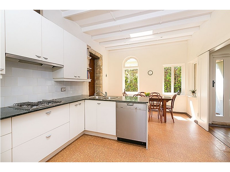 8 The Parapet, Castlecrag NSW 2068