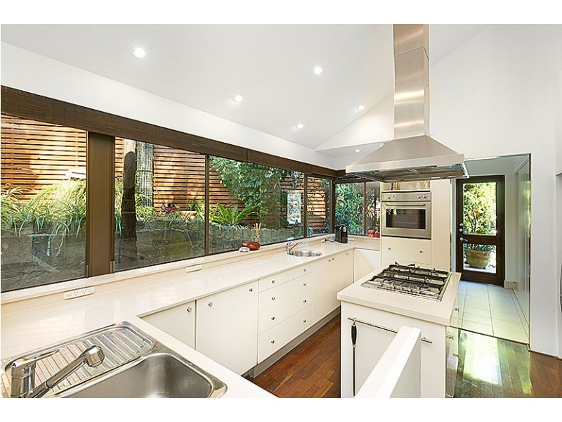 27a The Scarp, Castlecrag NSW 2068