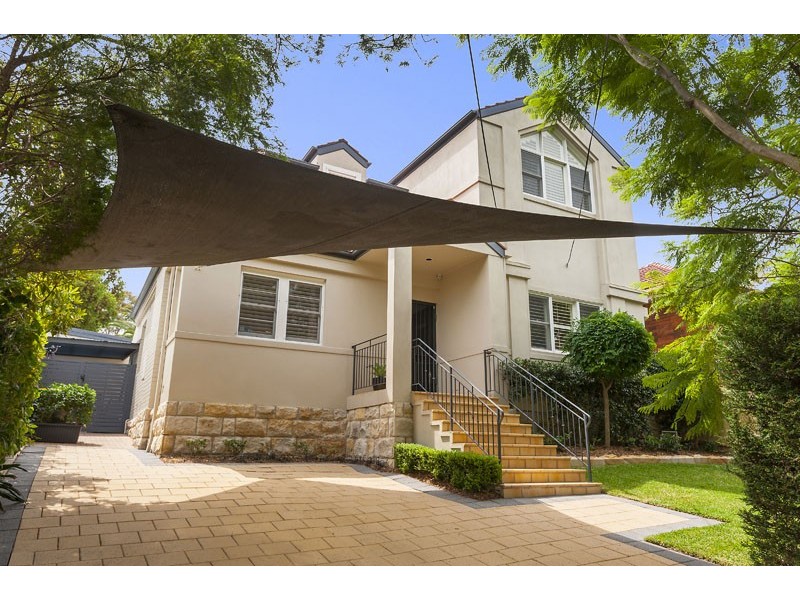 3 Sugarloaf, Castlecrag NSW 2068