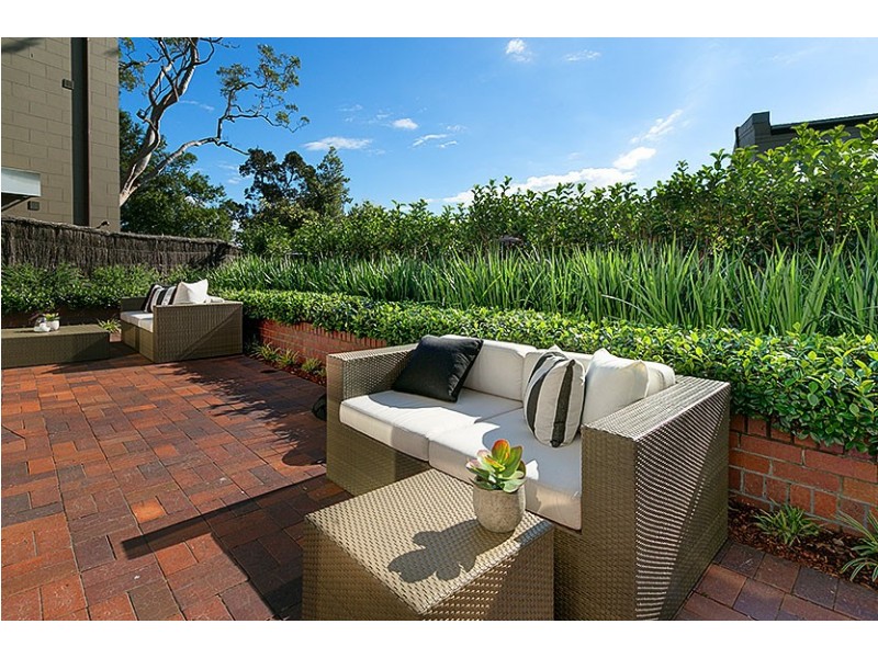 60 Linden Way, Castlecrag NSW 2068