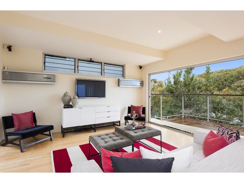 34A The Bulwark, Castlecrag NSW 2068