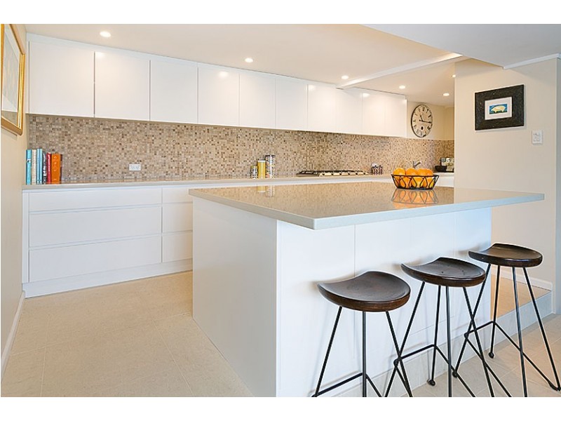 2A The Bulwark, Castlecrag NSW 2068