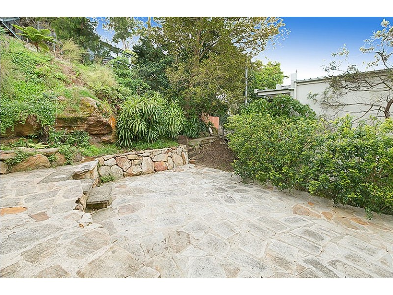 64 The Bulwark, Castlecrag NSW 2068