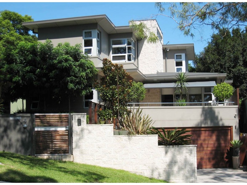 4 Charles Street, Castlecrag NSW 2068