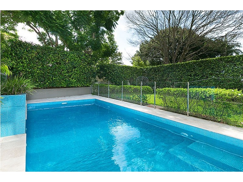 4 Charles Street, Castlecrag NSW 2068