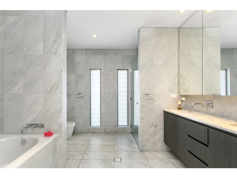 6 Tuffy Avenue, Sans Souci NSW 2219