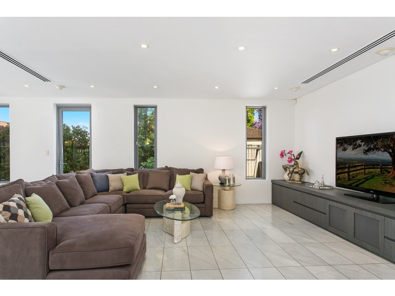 6 Tuffy Avenue, Sans Souci NSW 2219