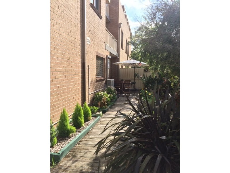 2/7-9 Austral Street, Penshurst NSW 2222