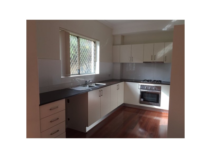 2/7-9 Austral Street, Penshurst NSW 2222