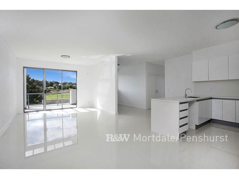 6/3-7 Gover Street, Peakhurst NSW 2210