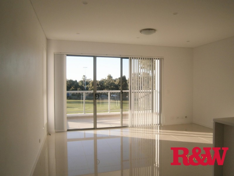 11/3-7 Gover Street, Peakhurst NSW 2210