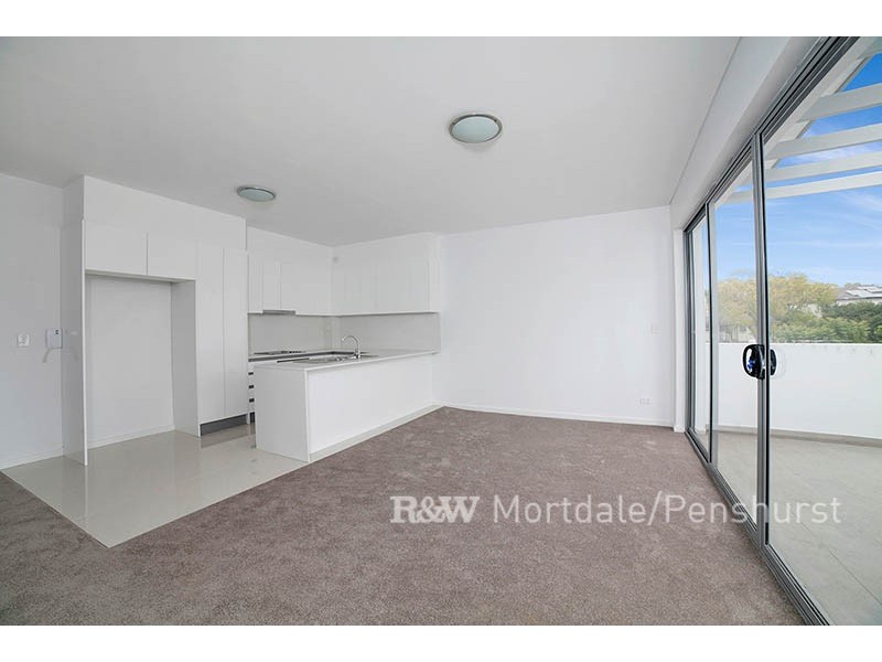 23/3-7 Gover Street, Peakhurst NSW 2210
