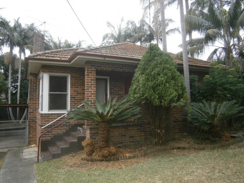 13 Wilson Street, Narwee NSW 2209