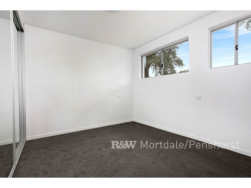 4/34-36 Gover Street, Peakhurst NSW 2210