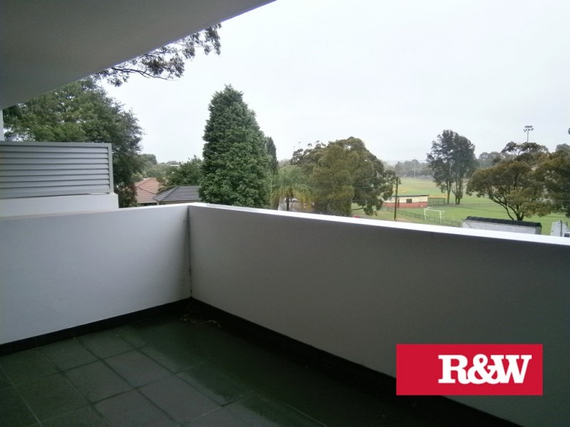 5/34-36 Gover Street, Peakhurst NSW 2210