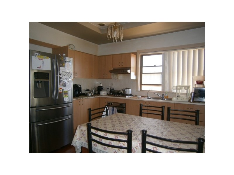 32 Mavis Avenue, Peakhurst NSW 2210