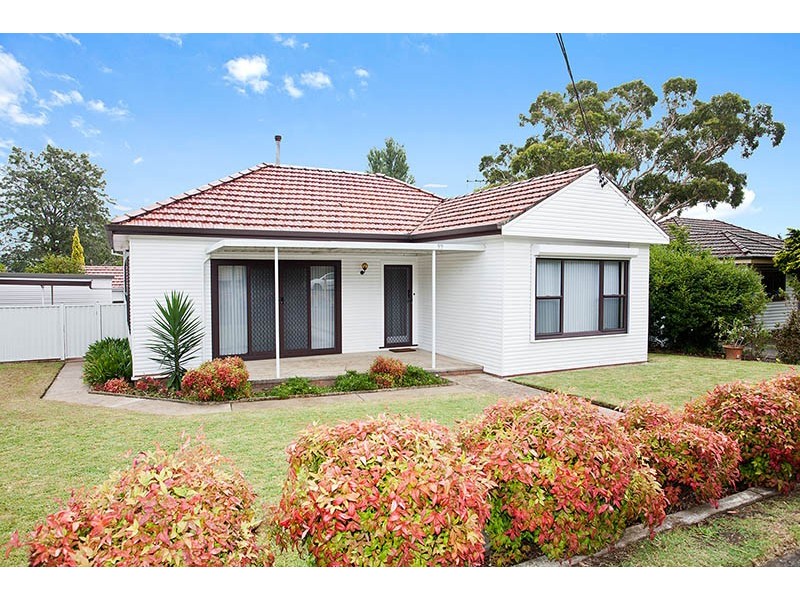 99 Belmore Road, Peakhurst NSW 2210