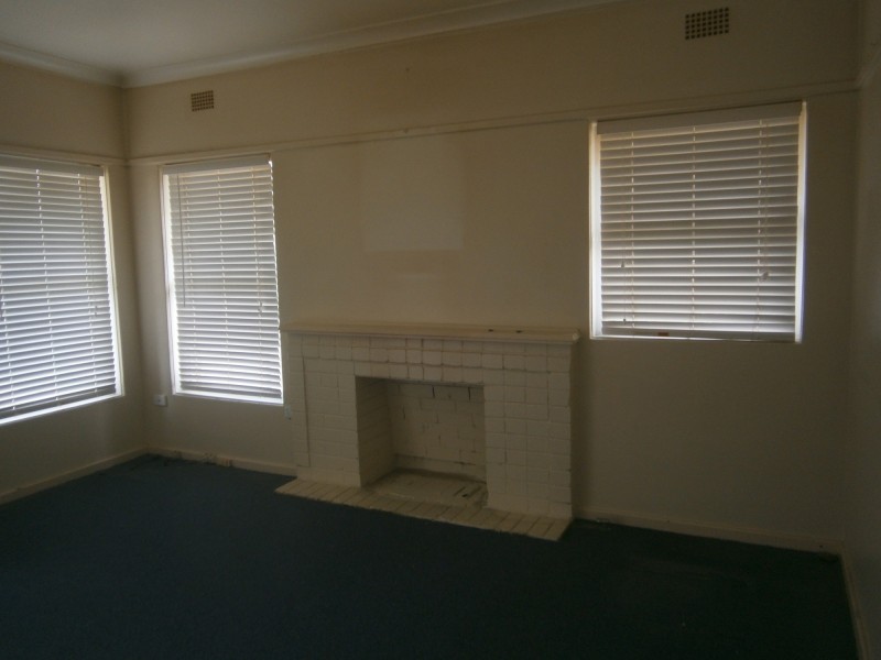 5 Baumans Road, Riverwood NSW 2210