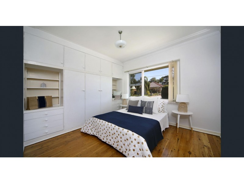 34 Mundakal Ave, Kirrawee NSW 2232