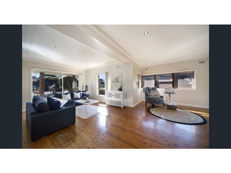 34 Mundakal Ave, Kirrawee NSW 2232