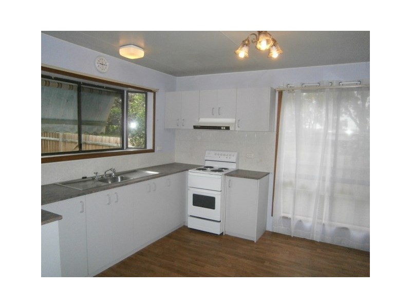 34 Mundakal Ave, Kirrawee NSW 2232