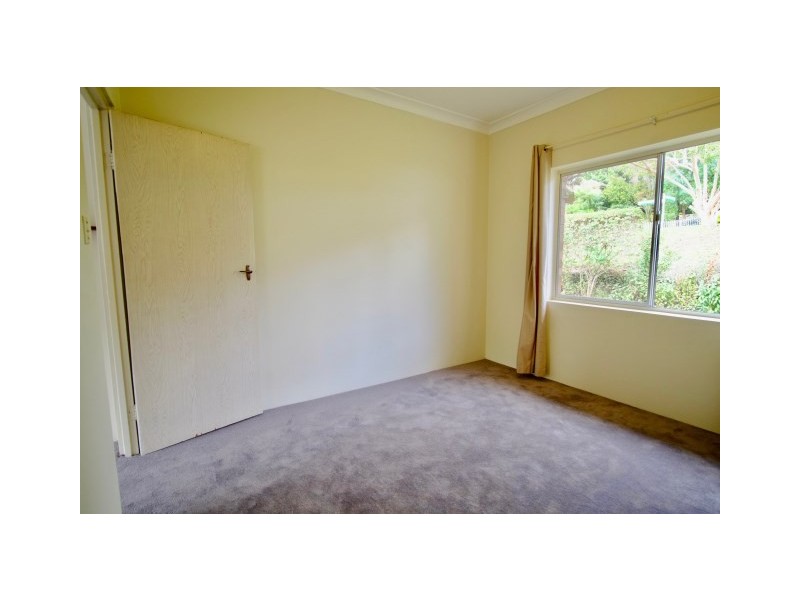 38 Ballantyne Rd, Mortdale NSW 2223