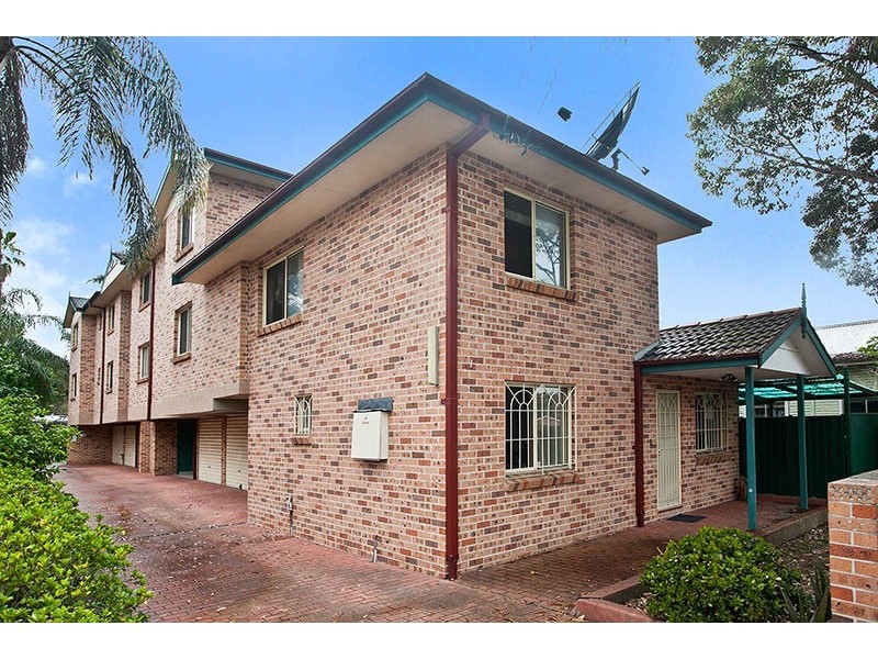 1/1 Graham Road, Narwee NSW 2209