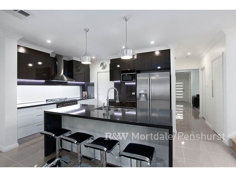 70 Baumans Road, Peakhurst NSW 2210