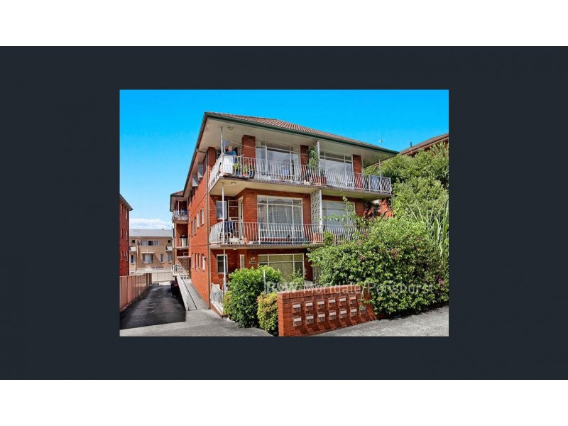 1/79 Queens Road, Hurstville NSW 2220