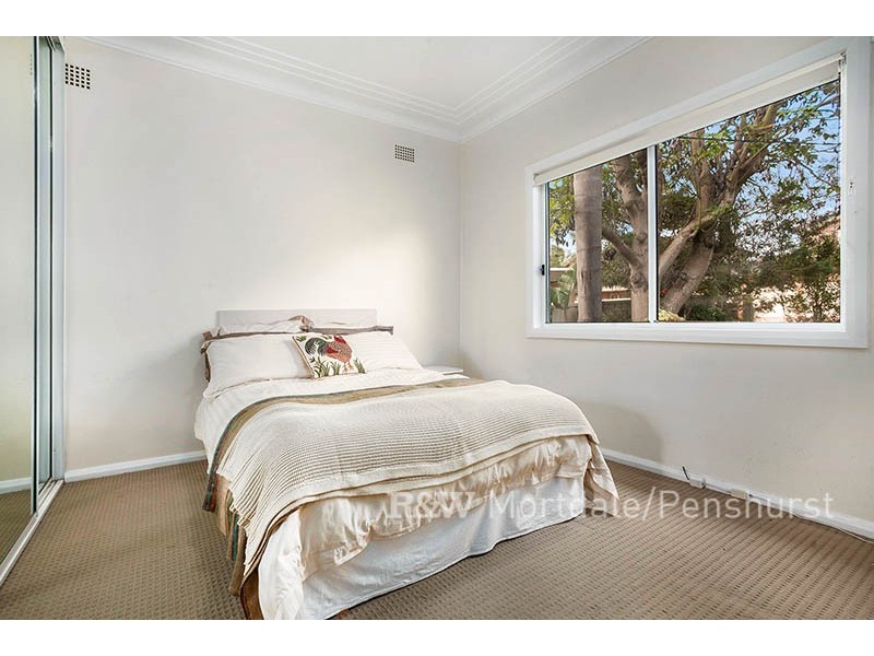 2A Bowman Street, Mortdale NSW 2223