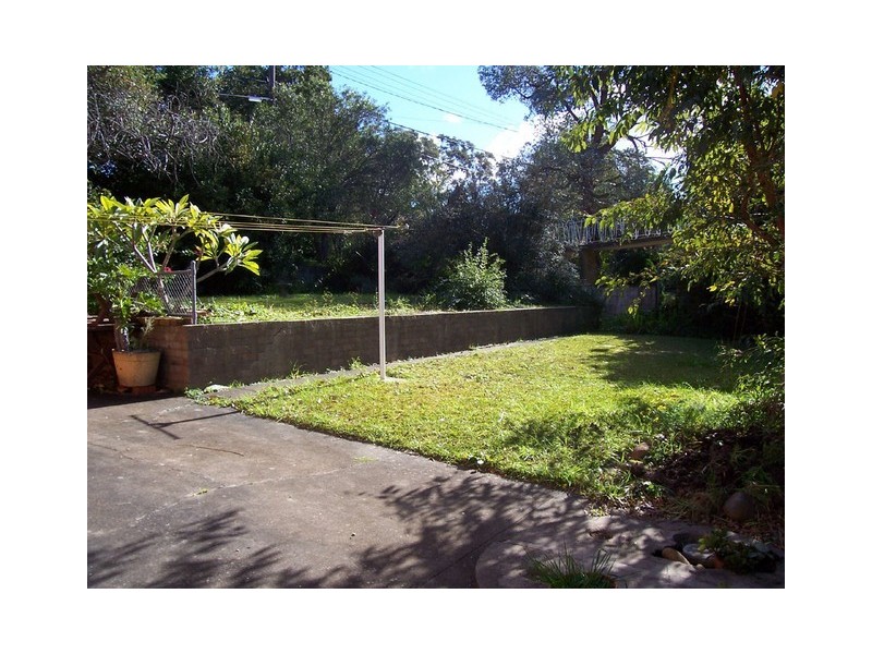 1 Pamela Avenue, Peakhurst Heights NSW 2210