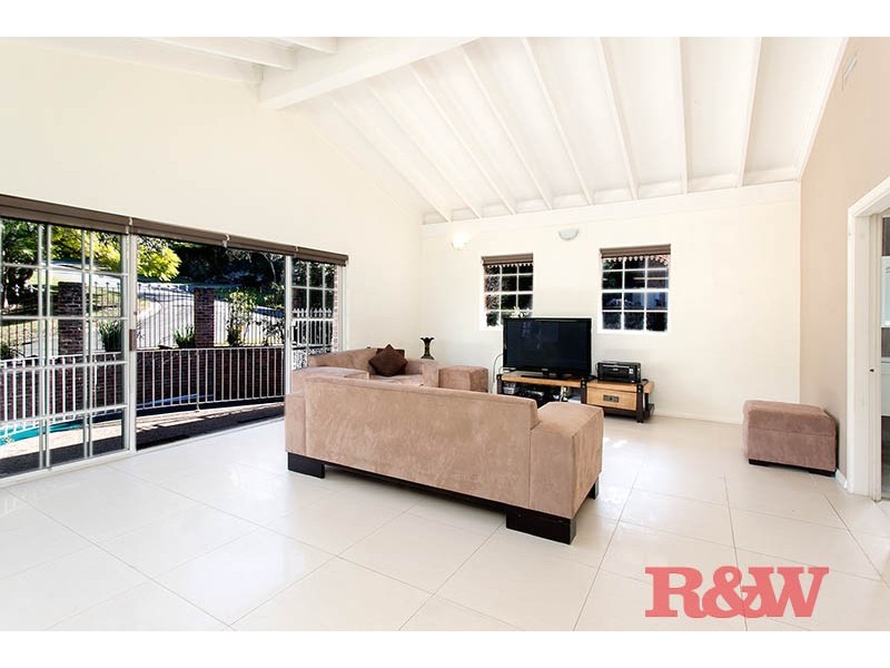 1 Willow Street, Lugarno NSW 2210