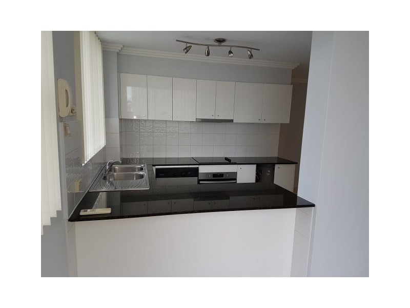 6/9 Pitt Street, Mortdale NSW 2223