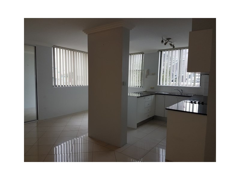 6/9 Pitt Street, Mortdale NSW 2223