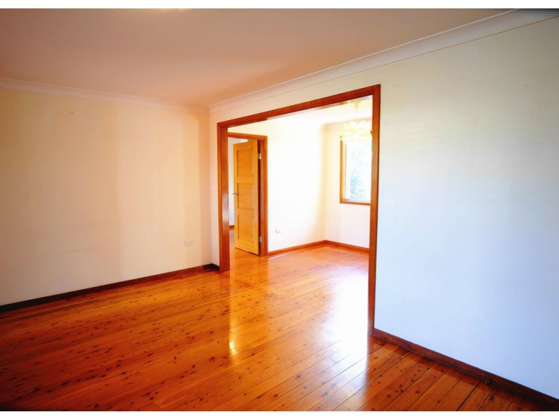 6 Redgum Drive, Lugarno NSW 2210