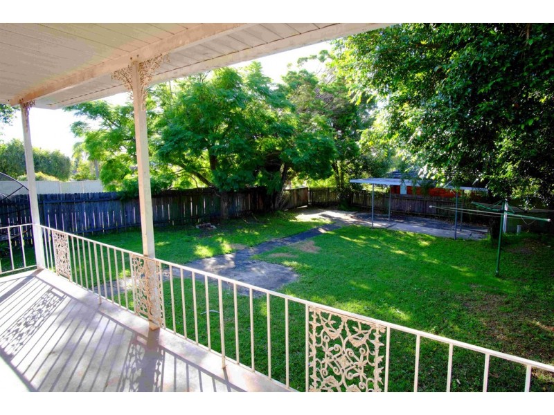 6 Redgum Drive, Lugarno NSW 2210