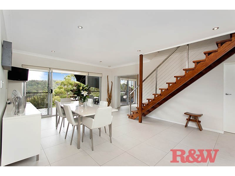 39 Moons Ave, Lugarno NSW 2210