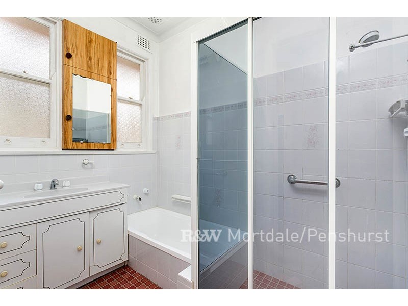 20 Seaforth Avenue, Oatley NSW 2223