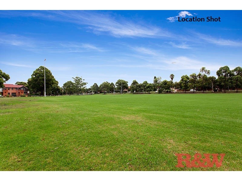 6/26-28 Gover Street, Peakhurst NSW 2210