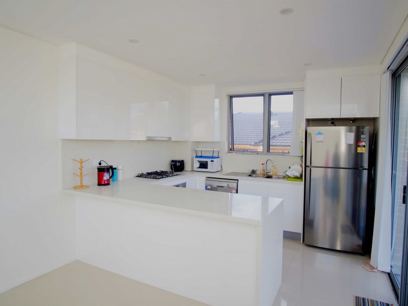 11/4-6 Lawrence Street, Peakhurst NSW 2210